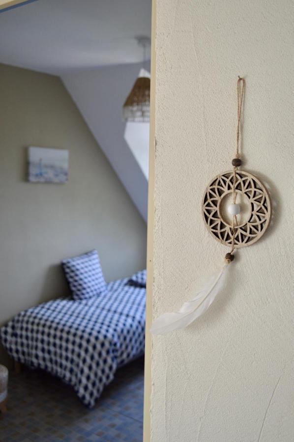 Isigny-le-Buat La Pichonniere B&B 외부 사진