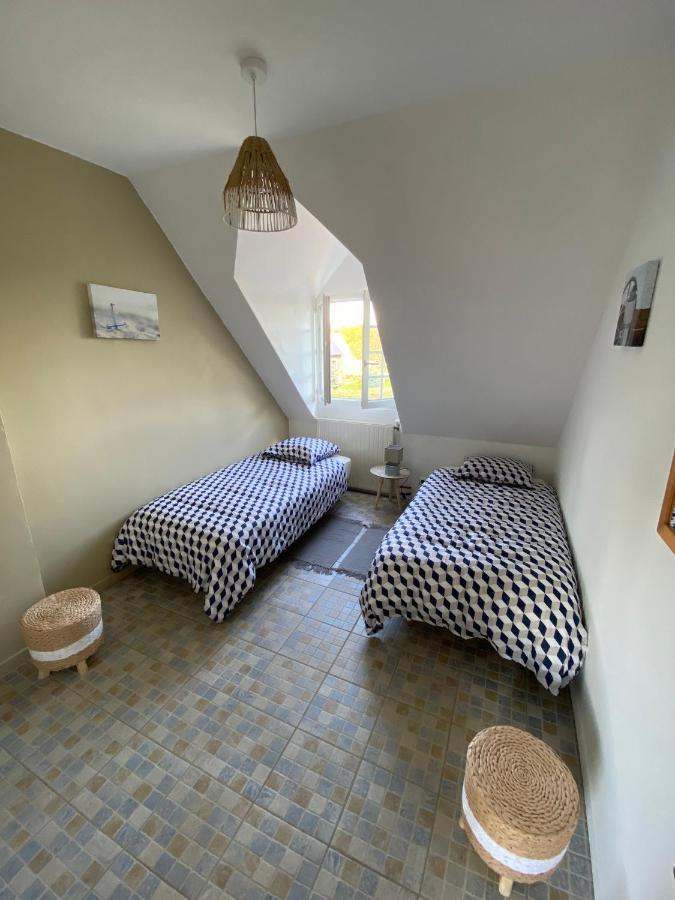 Isigny-le-Buat La Pichonniere B&B 외부 사진
